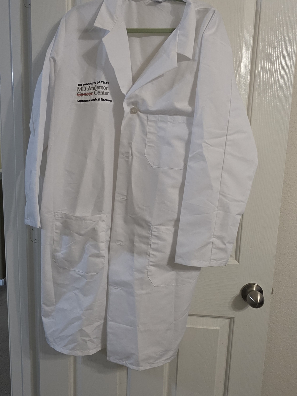 MD Anderson White Men's Medical Lab Coat - Casual Button Down